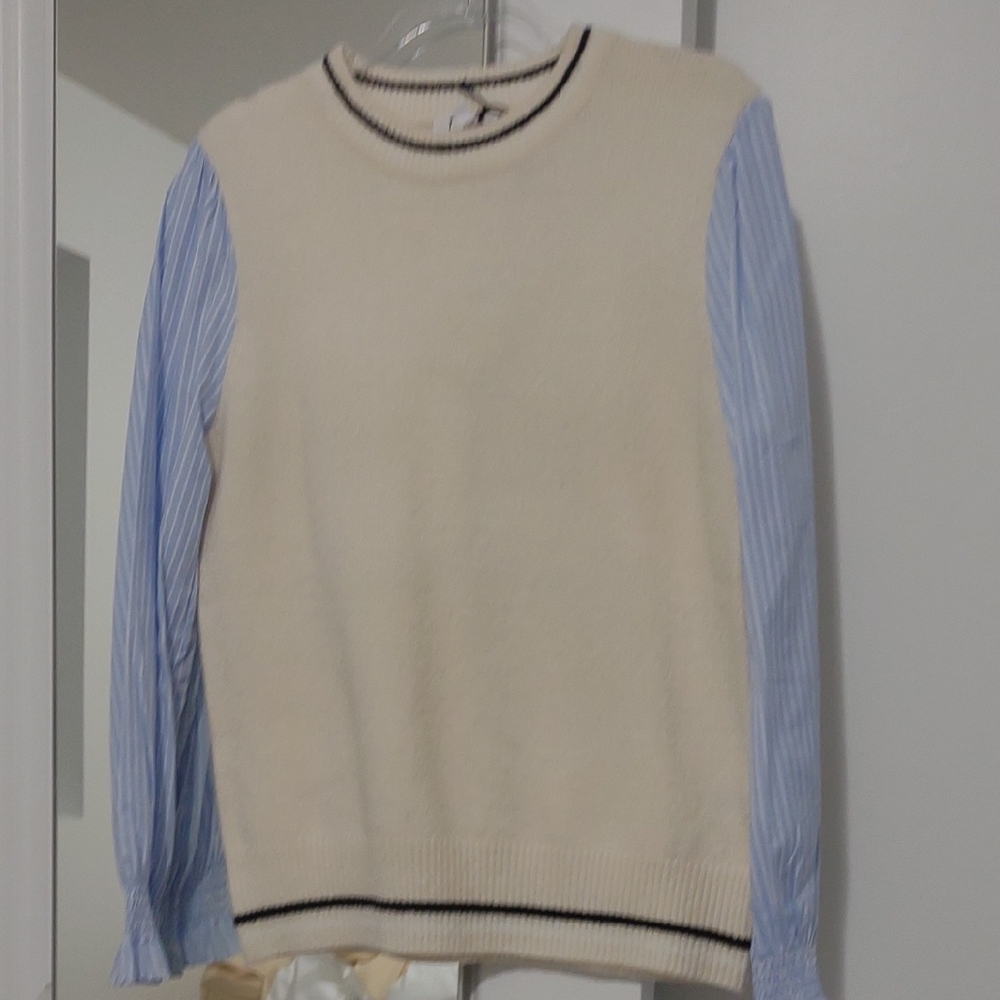 THML Women's Cream and Blue Crewneck Sweatshirt